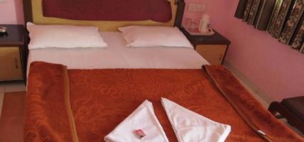 Hotel Sunny Classic (Mahabaleshwar )