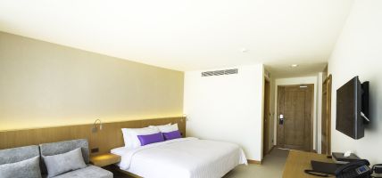 Hotel The Lunar Patong