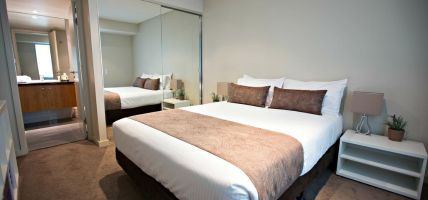 Hotel Adelaide Dresscircle Apartments - Embassy Apartments