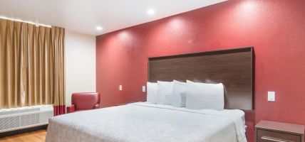 Hotel Red Roof PLUS+ Fort Worth - Burleson