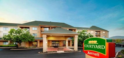 Hotel Courtyard by Marriott State College