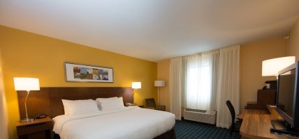 Fairfield Inn and Suites by Marriott Burlington