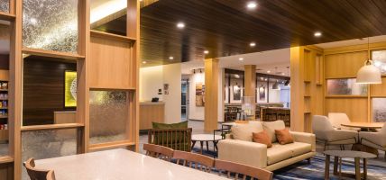 Fairfield Inn and Suites by Marriott Fort Worth Southwest at Cityview