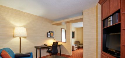 Fairfield Inn and Suites by Marriott Detroit Farmington Hills