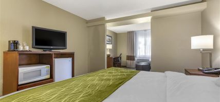 Comfort Inn and Suites Phoenix North - Deer Valley