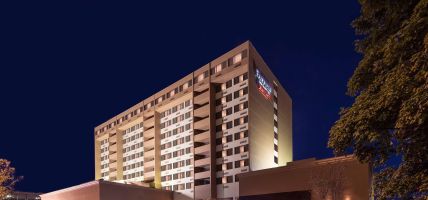 Fairfield Inn and Suites by Marriott Charlotte Uptown