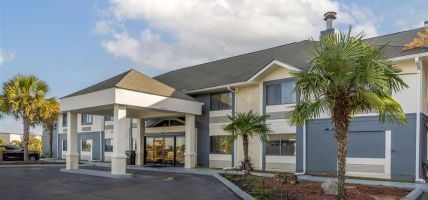 Comfort Inn and Suites - near Robins Air Force Base Main Gate (Warner Robins)