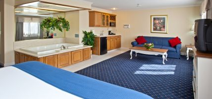 Hotel SureStay Plus by Best Western Fremont I-69