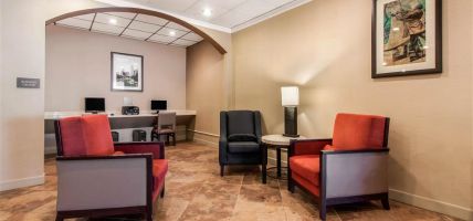 Comfort Inn and Suites Omaha Central