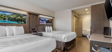 Hotel Super 8 by Wyndham Macleod Trail Calgary