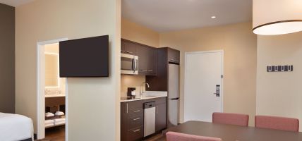 Hotel TownePlace Suites by Marriott Toronto Oakville