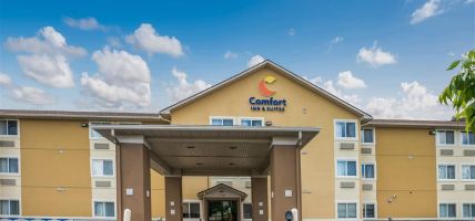 Comfort Inn and Suites Fairborn near Wright Patterson AFB