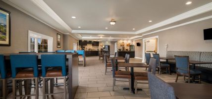 Comfort Inn and Suites Plattsburgh - Morrisonville