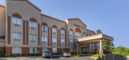 Hotel Comfort Suites Raleigh Walnut Creek