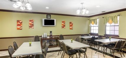 Rodeway Inn and Suites (Smyrna)