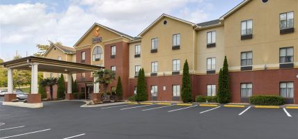 Comfort Inn and Suites (Canton)