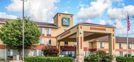 Quality Inn and Suites (Lawrenceburg)