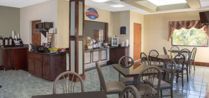 Hotel Baymont by Wyndham Midway/Tallahassee