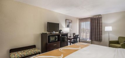 Quality Inn and Suites Quincy - Downtown