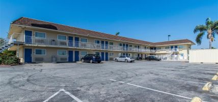 Motel 6 Claremont CA