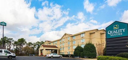 Hotel Quality Suites Atlanta Airport East (Forest Park)