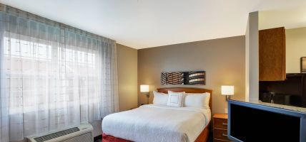 Hotel TownePlace Suites Detroit Dearborn