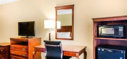 Quality Inn and Suites (Carthage)