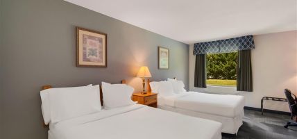 Hotel SureStay Plus by Best Western Berkeley Springs (Smith Crossroads)