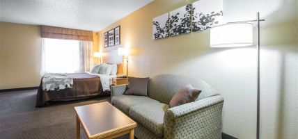 Sleep Inn and Suites Sheboygan I-43