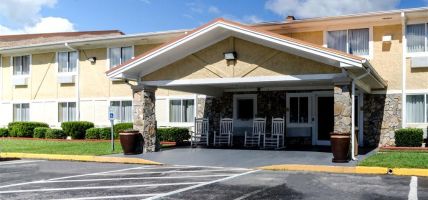 Rodeway Inn and Suites Jacksonville near Camp Lejeune