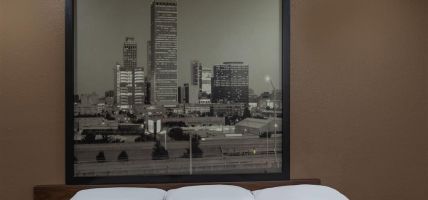 Hotel Super 8 by Wyndham Tulsa/Arpt/St Fairgrounds
