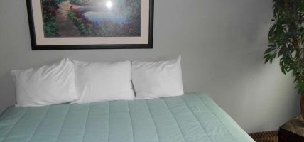 GUESTHOUSE INN AND SUITES (Springfield)