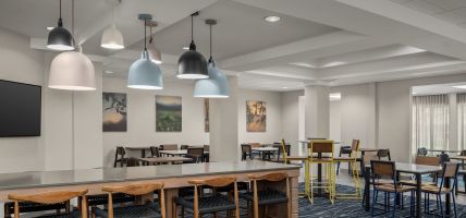 Fairfield Inn and Suites by Marriott Roanoke Hollins I-81