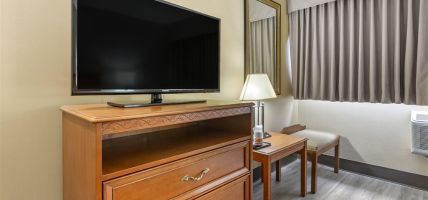 Hotel Econo Lodge and Suites (Southern Pines)