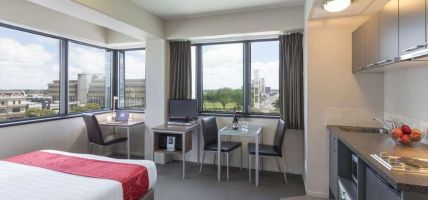 Hotel Quality Suites Central Square (Palmerston North )