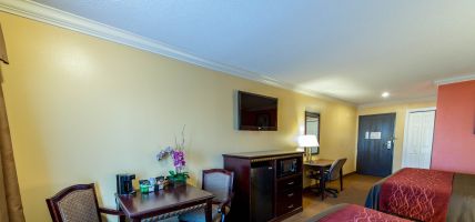 Quality Inn and Suites Bell Gardens-Los Angeles