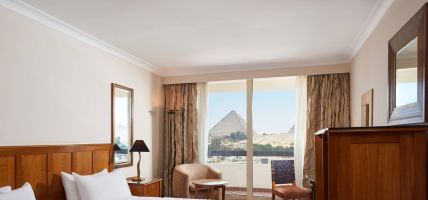 Le Méridien Pyramids Hotel & Spa (Cairo)