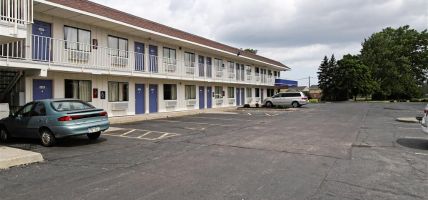Motel 6 Cleveland West (Amherst)
