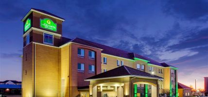 La Quinta Inn & Suites by Wyndham Indianapolis Airport West (Friendswood)