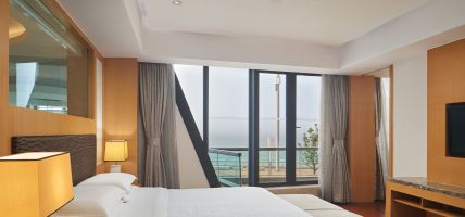 Hotel Sheraton Yantai Golden Beach Resort
