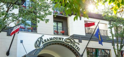 The Paramount Hotel (Portland)