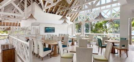 Radisson Blu Azuri Resort and Spa Mauritius (Roches Noire)