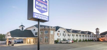 KNIGHTS INN AND SUITES GRAND F (Grand Forks)