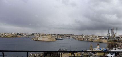Hotel The British Suites (Valletta)