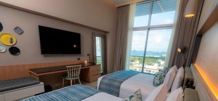 Hotel Renaissance Cancun Resort and Marina (Cancún)