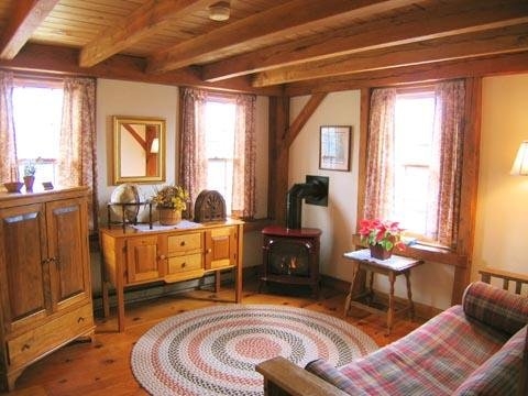 Seven Sea Street Inn - Nantucket, MA