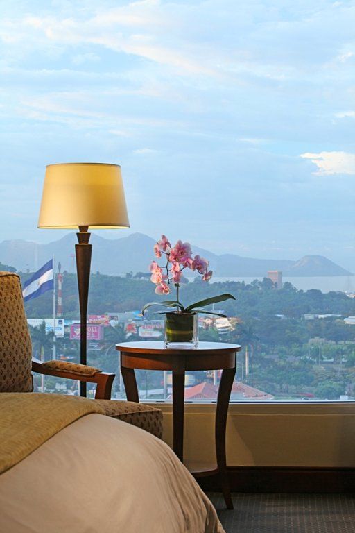 Intercontinental Hotels Managua At Metrocentro Mall By Ihg - マナグア