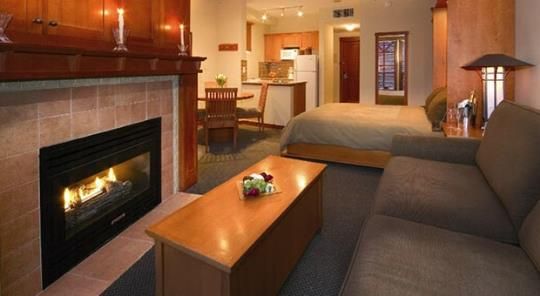 Pan Pacific Whistler Mountainside - 휘슬러