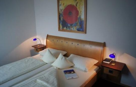 Axxe Hotel