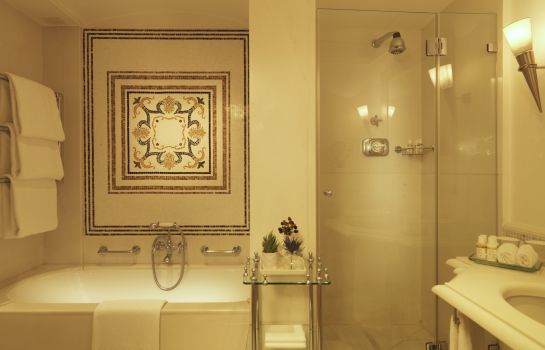 Rocco Forte Hotel Savoy